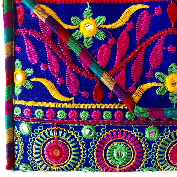 Handmade Clutch With Woolen Strap - Picture 7 of 7